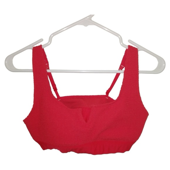 PINK Victoria's Secret Other - Pink sports bra ultimate lightly lined size M